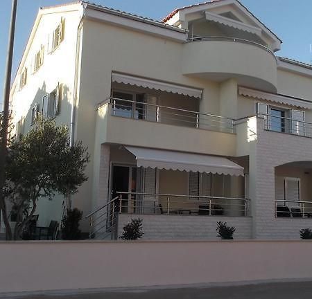 White Anchor Apartment โวดีเซ ภายนอก รูปภาพ