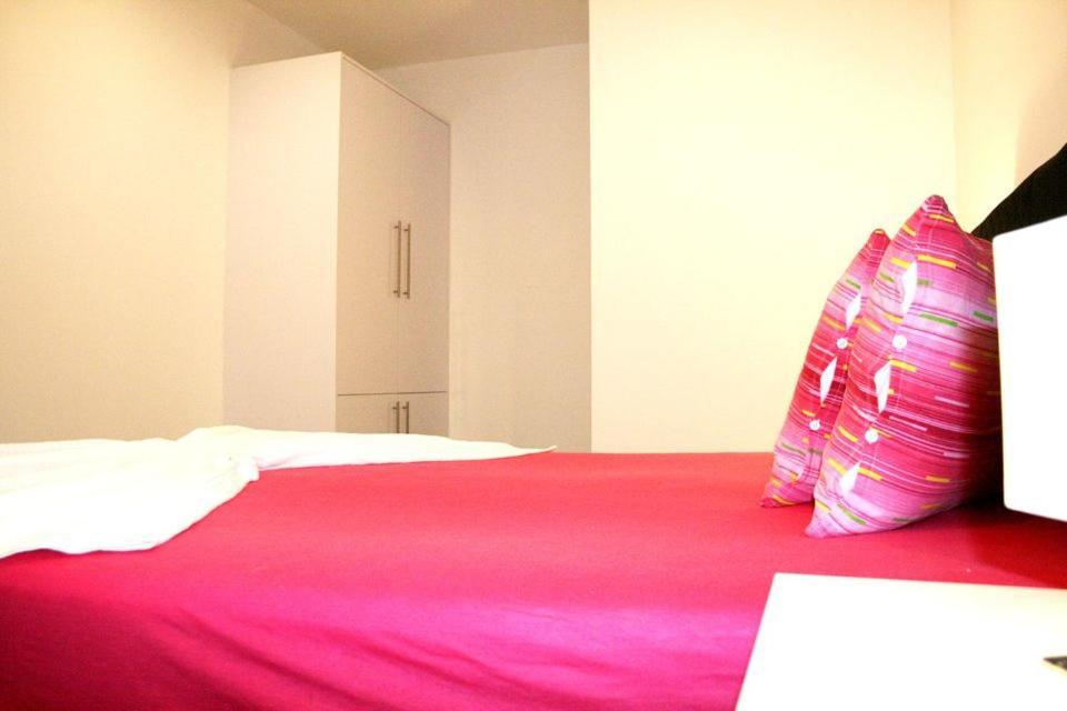 White Anchor Apartment โวดีเซ ภายนอก รูปภาพ