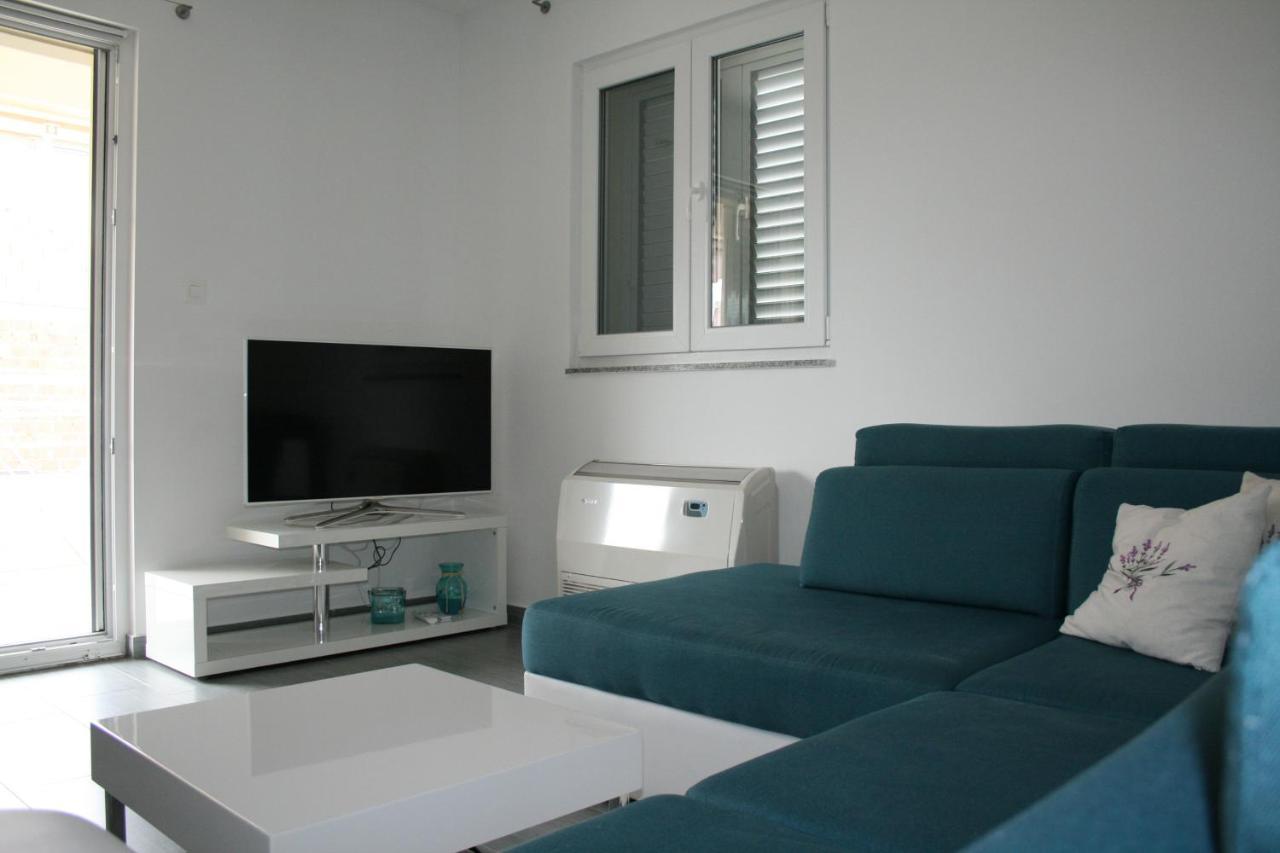 White Anchor Apartment โวดีเซ ภายนอก รูปภาพ