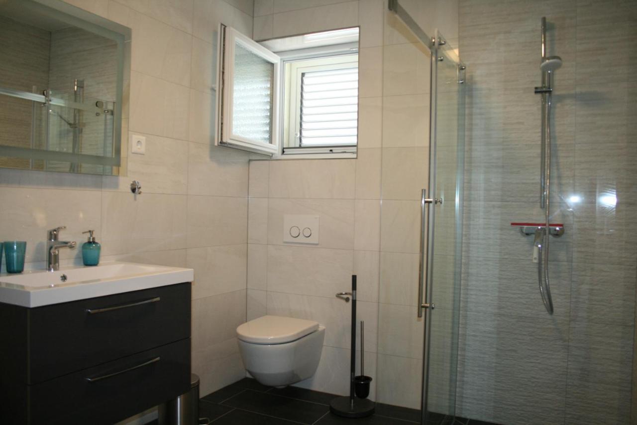 White Anchor Apartment โวดีเซ ภายนอก รูปภาพ