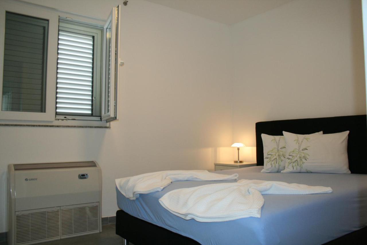 White Anchor Apartment โวดีเซ ภายนอก รูปภาพ