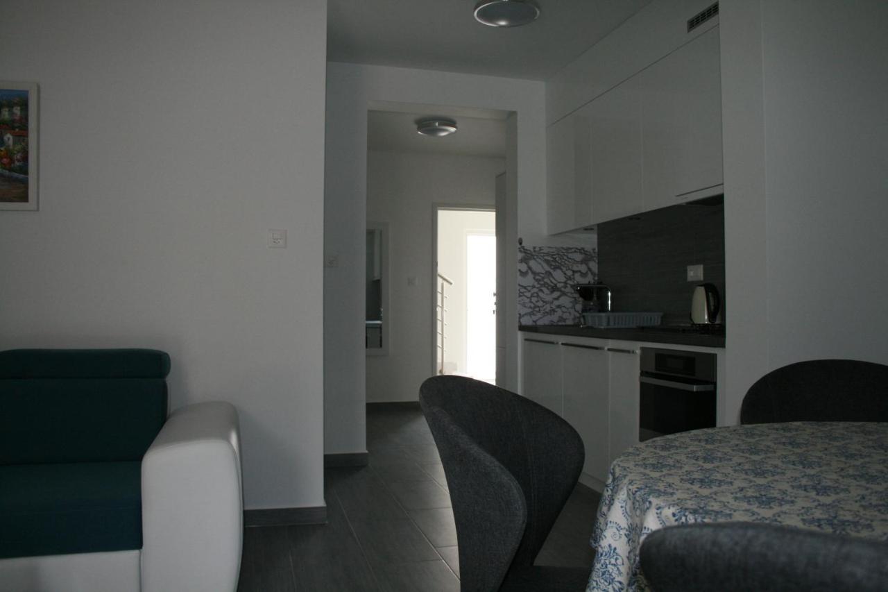 White Anchor Apartment โวดีเซ ภายนอก รูปภาพ